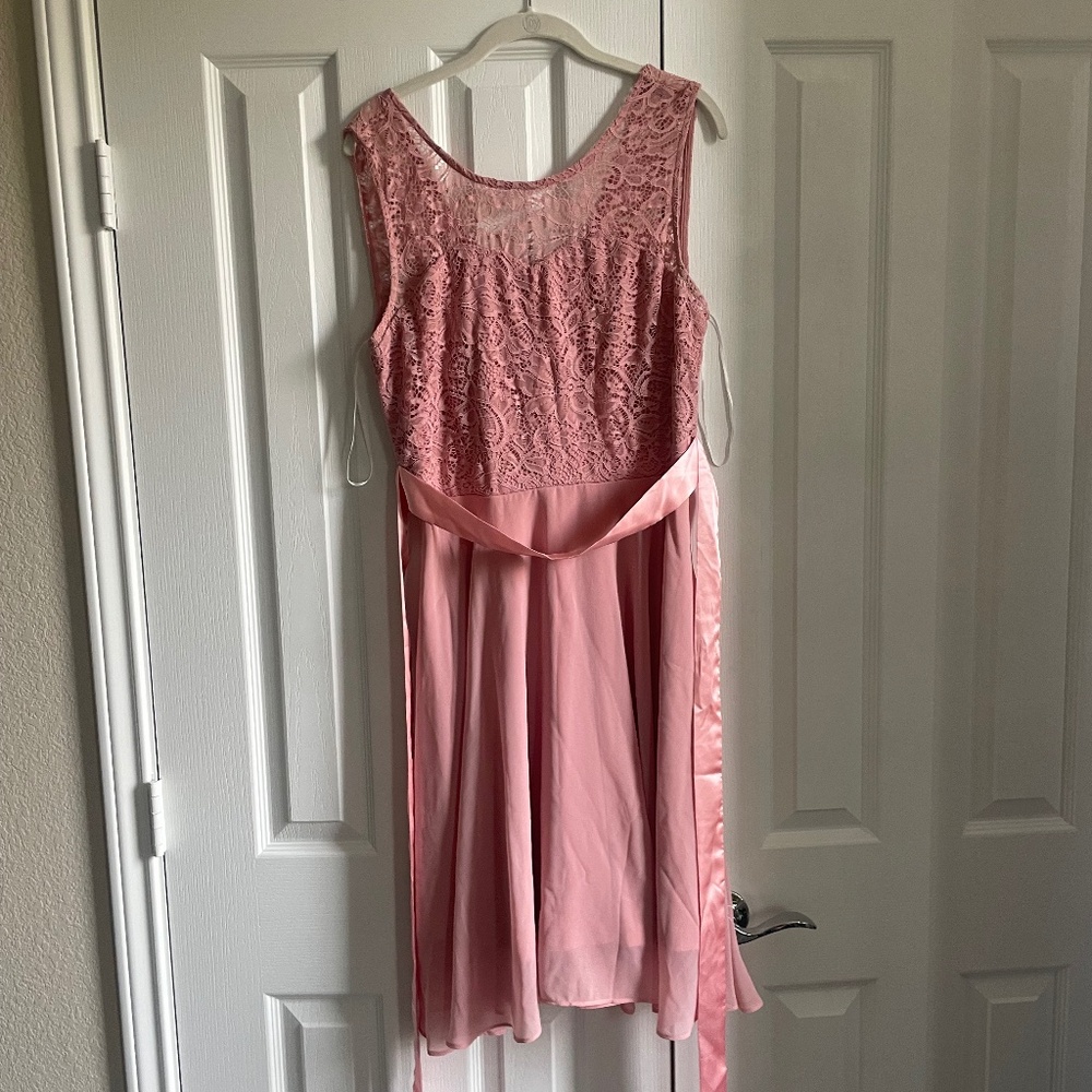Cute pale pink dress